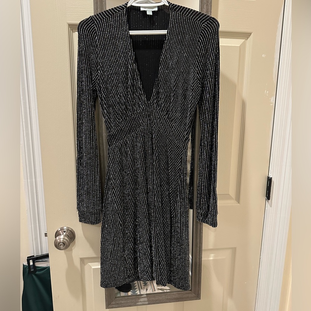 Veronica M Black and Silver Long Sleeve Dress